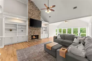 4512 Northampton, Flowery Branch, GA 30542 - Photo 2