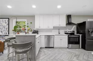 261 Lendon Ln, Lawrenceville, GA 30043 - Photo 8