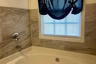6938 Shadow Ridge Ln, Stone Mountain, GA 30087 - Photo 12