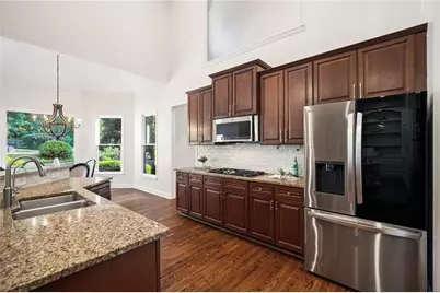5070 Huntwood Way, Roswell, GA 30075 - Photo 12