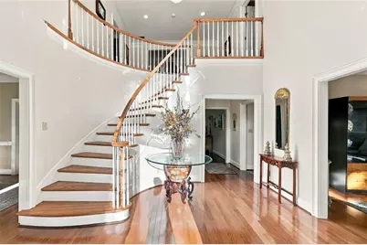12190 Brookfield Club Drive, Roswell, GA 30075 - Photo 6
