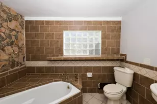 5075 Winters Chapel Rd, Atlanta, GA 30360 - Photo 20