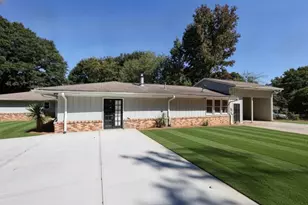 5075 Winters Chapel Rd, Atlanta, GA 30360 - Photo 2