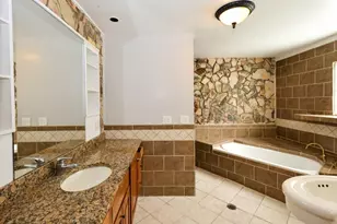5075 Winters Chapel Rd, Atlanta, GA 30360 - Photo 18