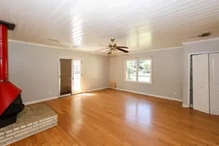5075 Winters Chapel Rd, Atlanta, GA 30360 - Photo 6