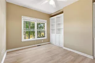 1832 Shores Ridge Ct, Suwanee, GA 30024 - Photo 18