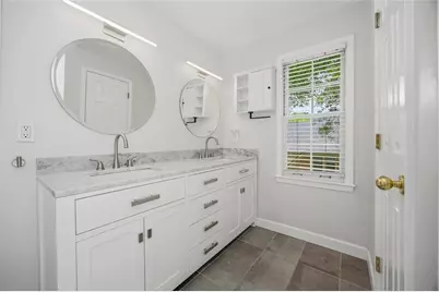 7525 S Spalding Lake Drive, Sandy Springs, GA 30350 - Photo 20