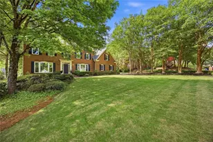 7525 S Spalding Lake Dr, Sandy Springs, GA 30350 - Photo 30