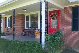 304 Mobley St, Griffin, GA 30223 - Photo 4