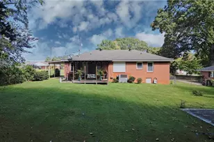 304 Mobley St, Griffin, GA 30223 - Photo 8