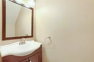 410 Forestgate Ct, Atlanta, GA 30350 - Photo 10