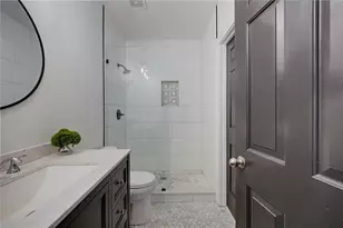 1635 Briarcliff Rd NE, Atlanta, GA 30306 - Photo 16