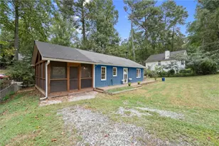 4035 Hawk St, Cumming, GA 30041 - Photo 6