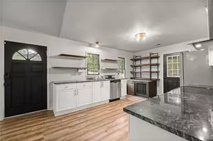 4035 Hawk St, Cumming, GA 30041 - Photo 16