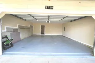 2710 Cedar Dr, Lawrenceville, GA 30043 - Photo 4