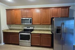 2710 Cedar Dr, Lawrenceville, GA 30043 - Photo 8