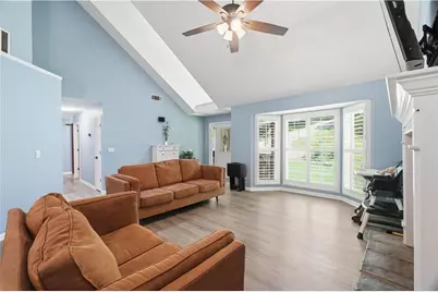 6338 Clearbrook Drive, Flowery Branch, GA 30542 - Photo 6