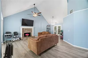 6338 Clearbrook Dr, Flowery Branch, GA 30542 - Photo 8