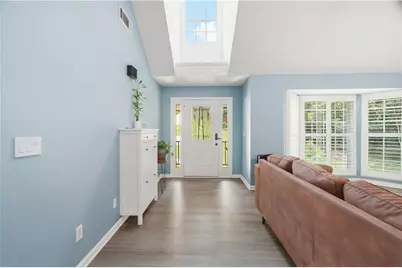 6338 Clearbrook Drive, Flowery Branch, GA 30542 - Photo 4
