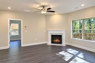 216 Magnolia Villas Dr, Cornelia, GA 30531 - Photo 14