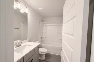 216 Magnolia Villas Dr, Cornelia, GA 30531 - Photo 28