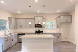 216 Magnolia Villas Dr, Cornelia, GA 30531 - Photo 12
