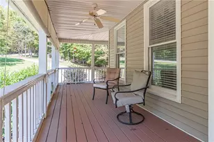 3401 Country Ln, Gainesville, GA 30506 - Photo 10