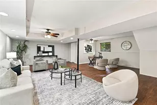 8555 Colony Club Dr, Alpharetta, GA 30022 - Photo 30
