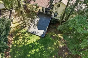 8555 Colony Club Dr, Alpharetta, GA 30022 - Photo 40