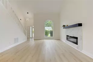 1039 Boardwalk Dr, Lawrenceville, GA 30044 - Photo 12