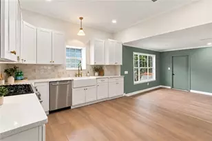2260 Waterford Park Dr, Lawrenceville, GA 30044 - Photo 14
