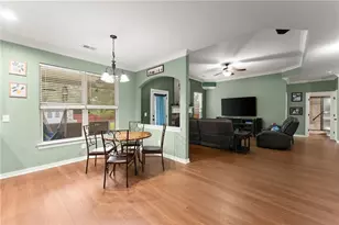 521 Georgia Cir, Loganville, GA 30052 - Photo 4