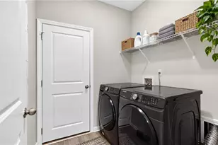 4617 Waxwing St, Hoschton, GA 30548 - Photo 16