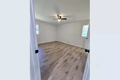 2613 Creek Lane, Snellville, GA 30078 - Photo 8