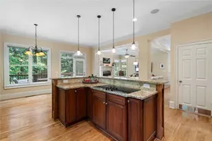 3698 Lakeview Dr, Tucker, GA 30084 - Photo 22
