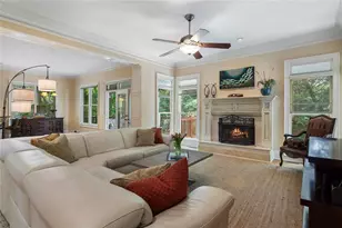 3698 Lakeview Dr, Tucker, GA 30084 - Photo 10