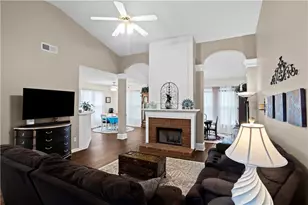 2014 Devonhurst Dr, Powder Springs, GA 30127 - Photo 2