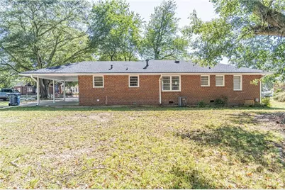 264 East Broad Street, Winder, GA 30680 - Photo 36