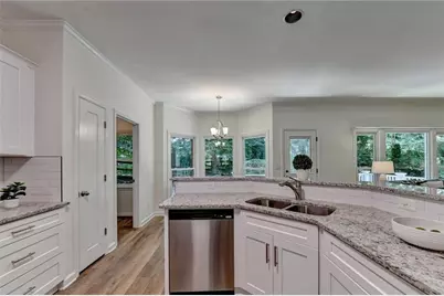 150 Ashewoode Downs Lane, Johns Creek, GA 30005 - Photo 4