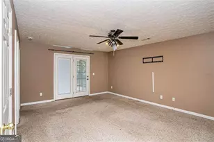 2733 Cedar Tree Ln, Ellenwood, GA 30294 - Photo 4