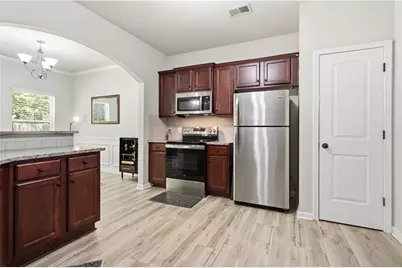 5497 Union Hill Court, Union City, GA 30291 - Photo 8