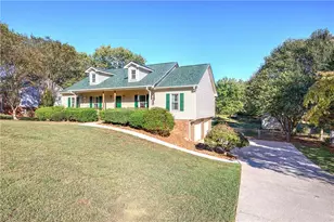 32 Cliffhanger Pointe SW, Cartersville, GA 30120 - Photo 2