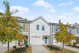 181 Buckingham Ln, Hoschton, GA 30548 - Photo 4