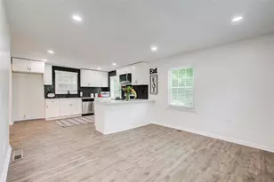 1698 Kenmore St SW, Atlanta, GA 30311 - Photo 12