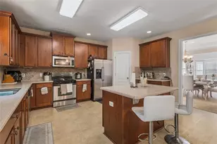 1925 Avondale Ct, Locust Grove, GA 30248 - Photo 6