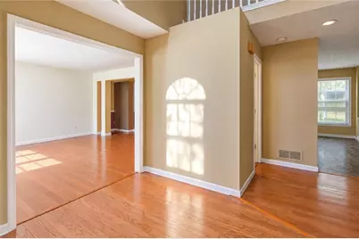 6760 Payne Court, Cumming, GA 30028 - Photo 12
