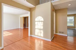 6760 Payne Ct, Cumming, GA 30028 - Photo 12