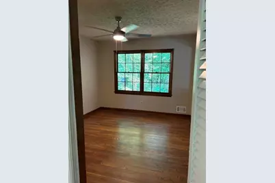 482 Dogwood Drive NW, Lilburn, GA 30047 - Photo 4