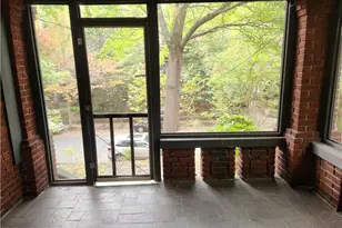 1024 Highland View NE, Atlanta, GA 30306 - Photo 2