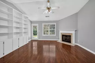 6285 Huntcliff Dr, Flowery Branch, GA 30542 - Photo 6